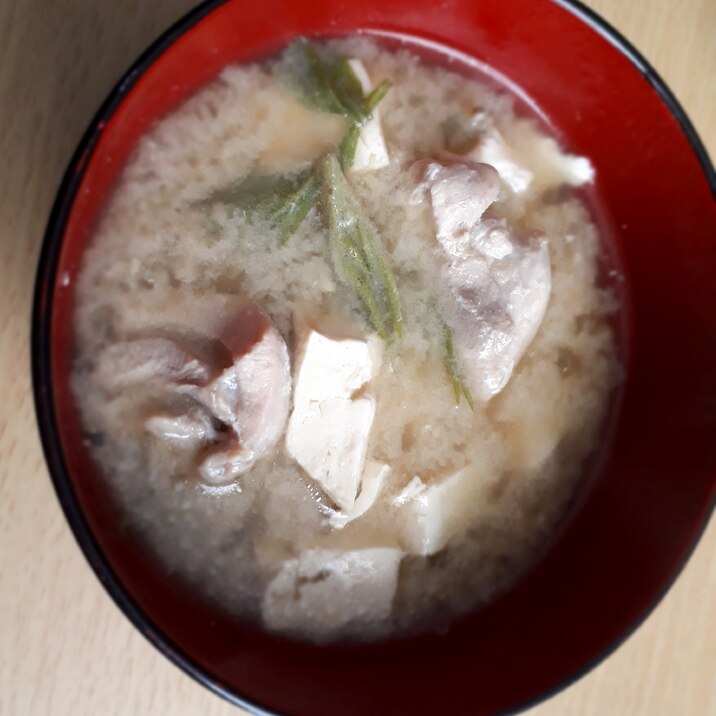 春が来た!よもぎの味噌汁